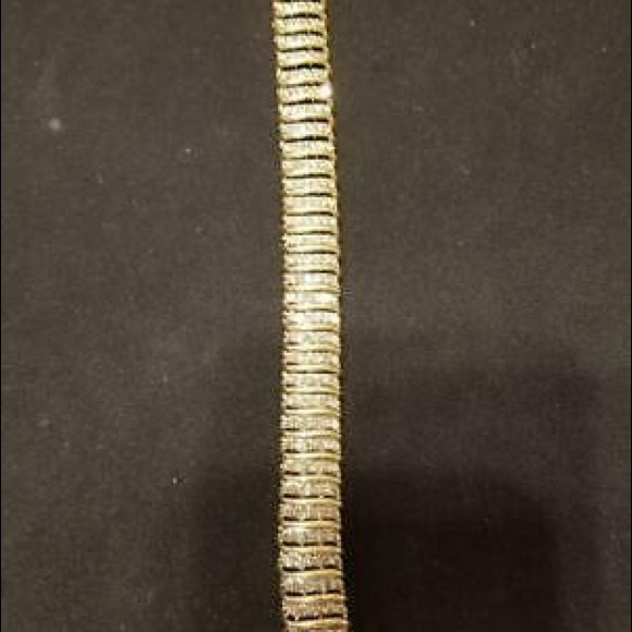 Jewelry - Lady’s Diamond Tennis Bracelet in 10k Yellow Gold Jewelry - Lady’s Diamond Tennis Bracelet in 10k Yellow Gold